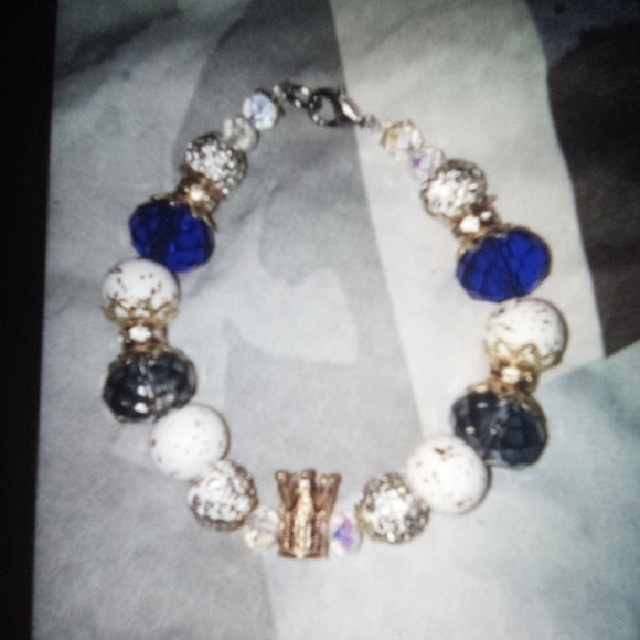 Bracelets - Picture 9 of 9